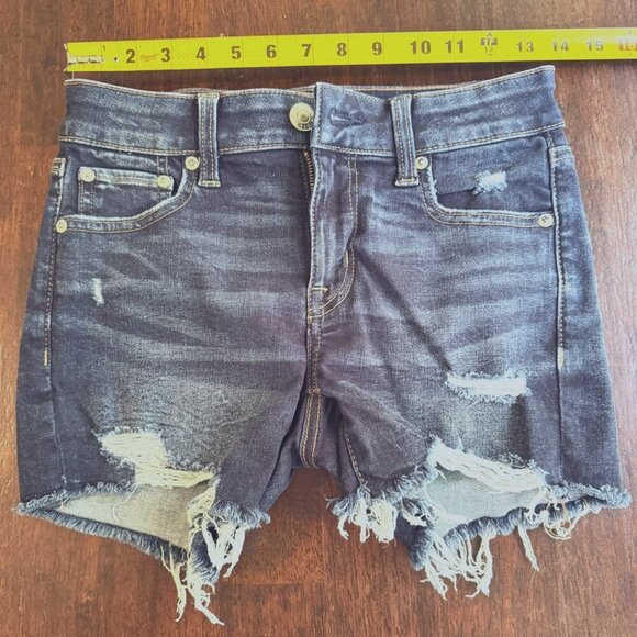 American Eagle Jean Shorts Women Size 2 - Picture 1 of 4